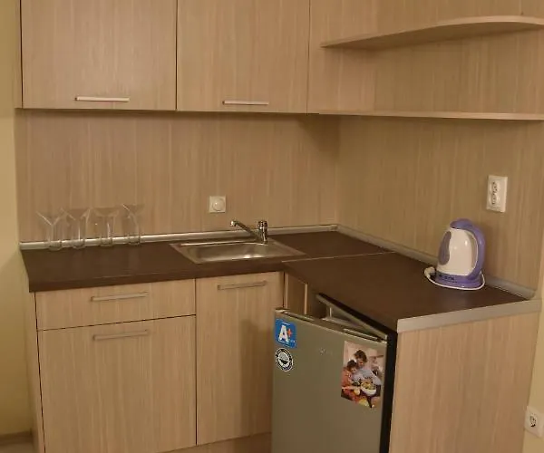 شقة فندقية Lucky Family 4*