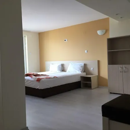 Lucky Family شقة فندقية رافدا