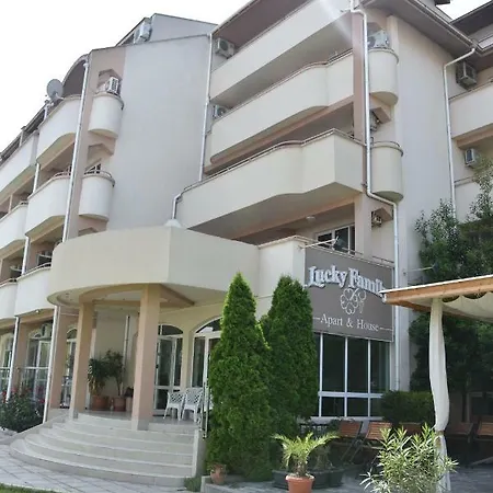 Lucky Family Hotel de apartamente Ravda