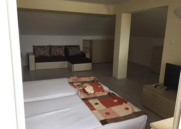 Lucky Family Lägenhetshotell 4*