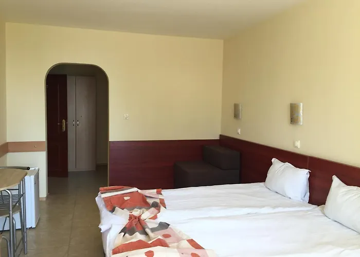 Lucky Family Aparthotel