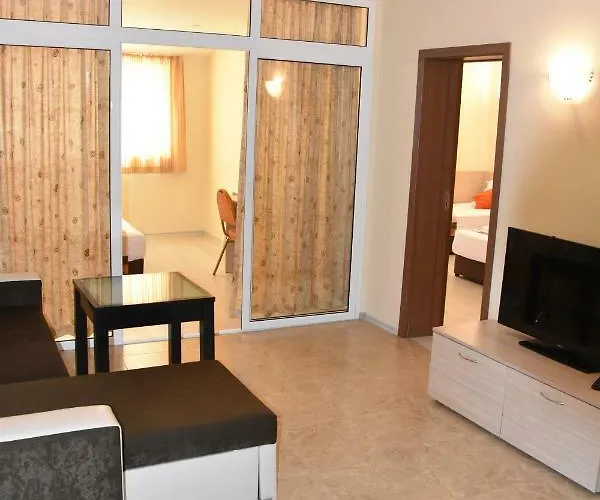 Lucky Family 4* Ravda